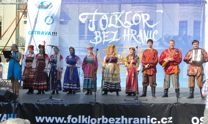FOTO: Rodnyje napěvy reprezentují partnerské město Volgograd